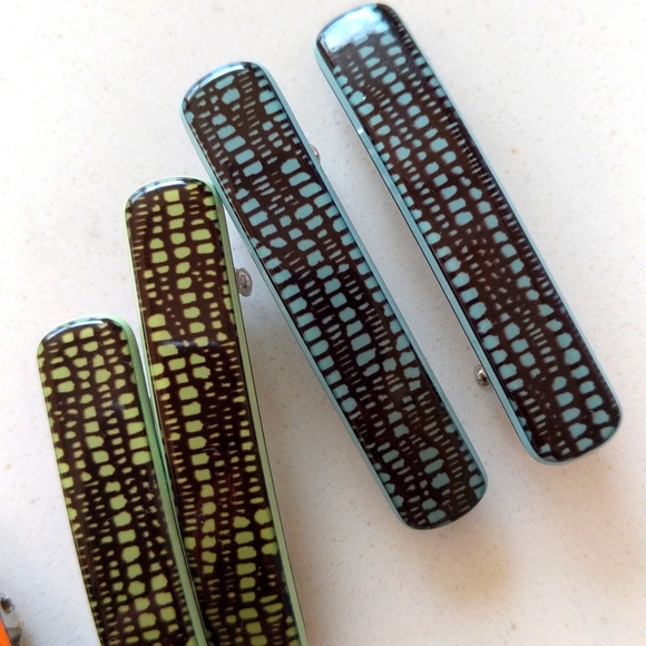 Origin France Small Hair Clips For Girls- Set of 2 - Picture 3 of 10